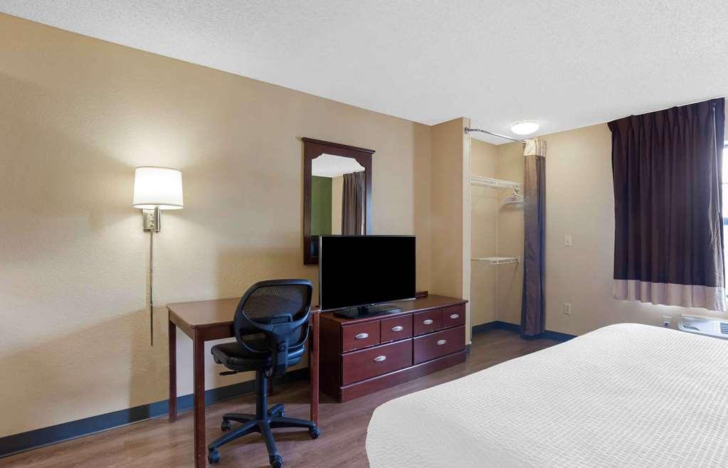 Extended Stay America Suites - Evansville - East Номер фото