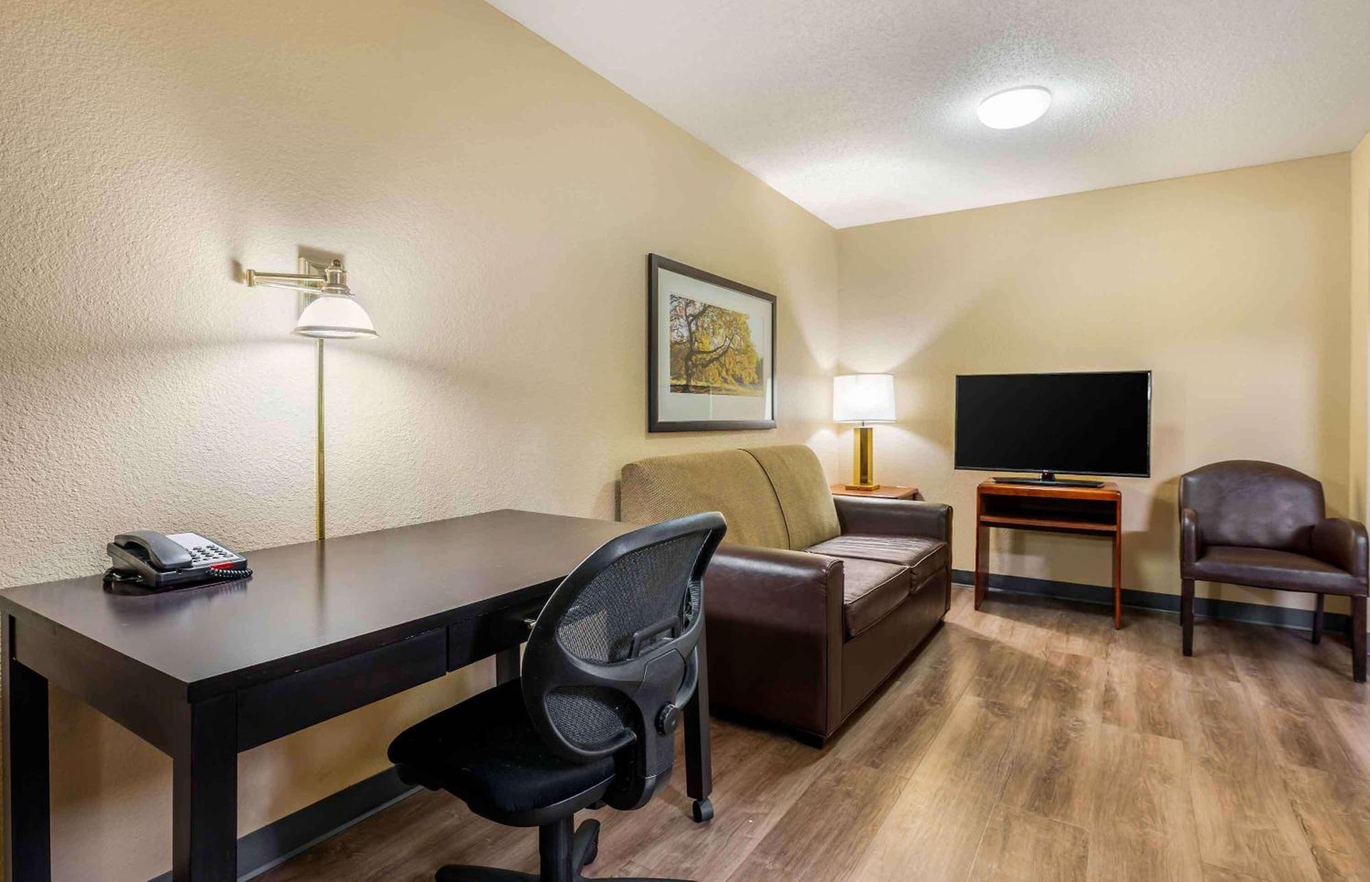 Extended Stay America Suites - Evansville - East Екстер'єр фото