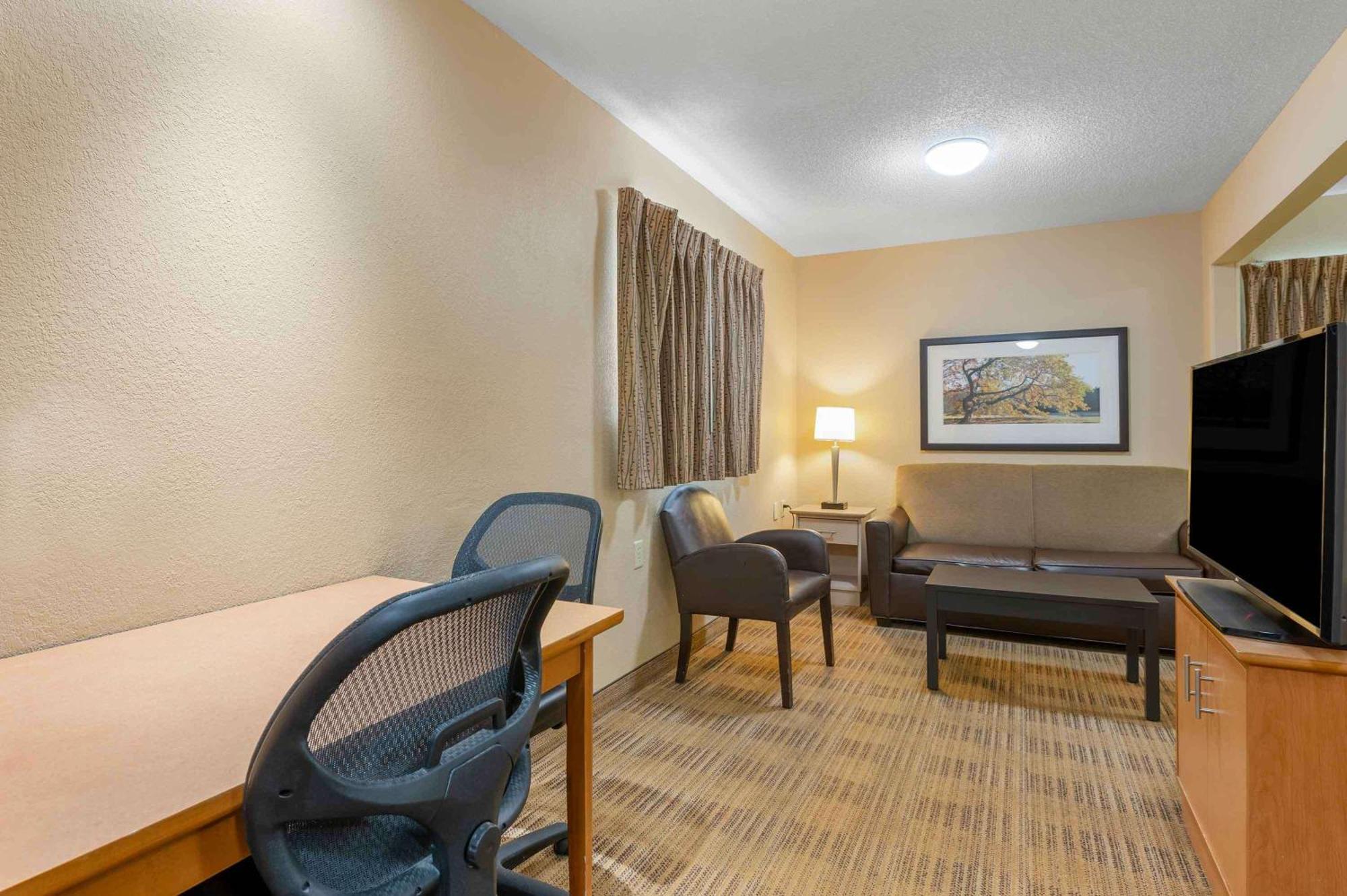 Extended Stay America Suites - Evansville - East Екстер'єр фото